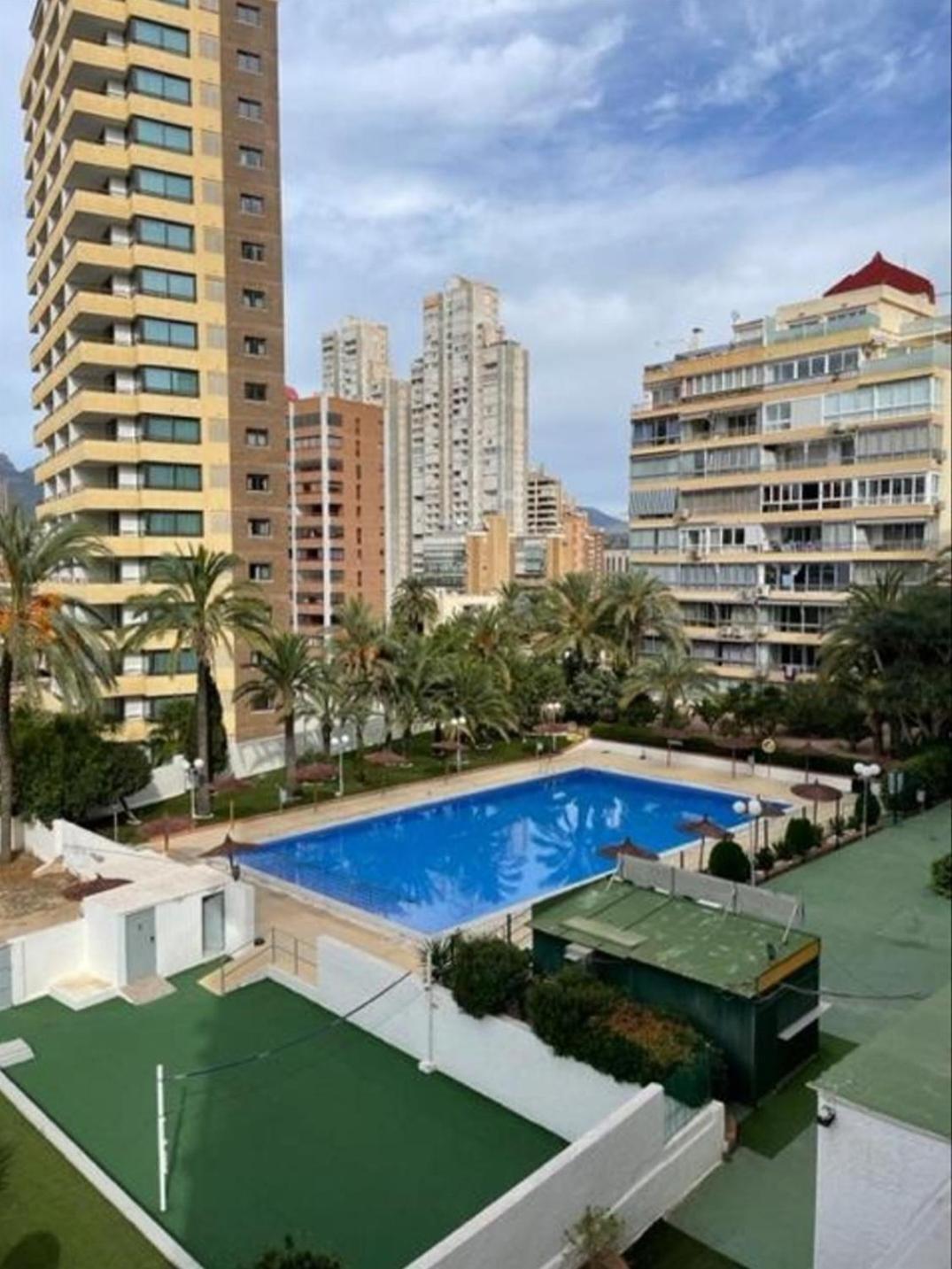 Happy Loix Wifi Aa Garage Pool Apartment Benidorm Ngoại thất bức ảnh