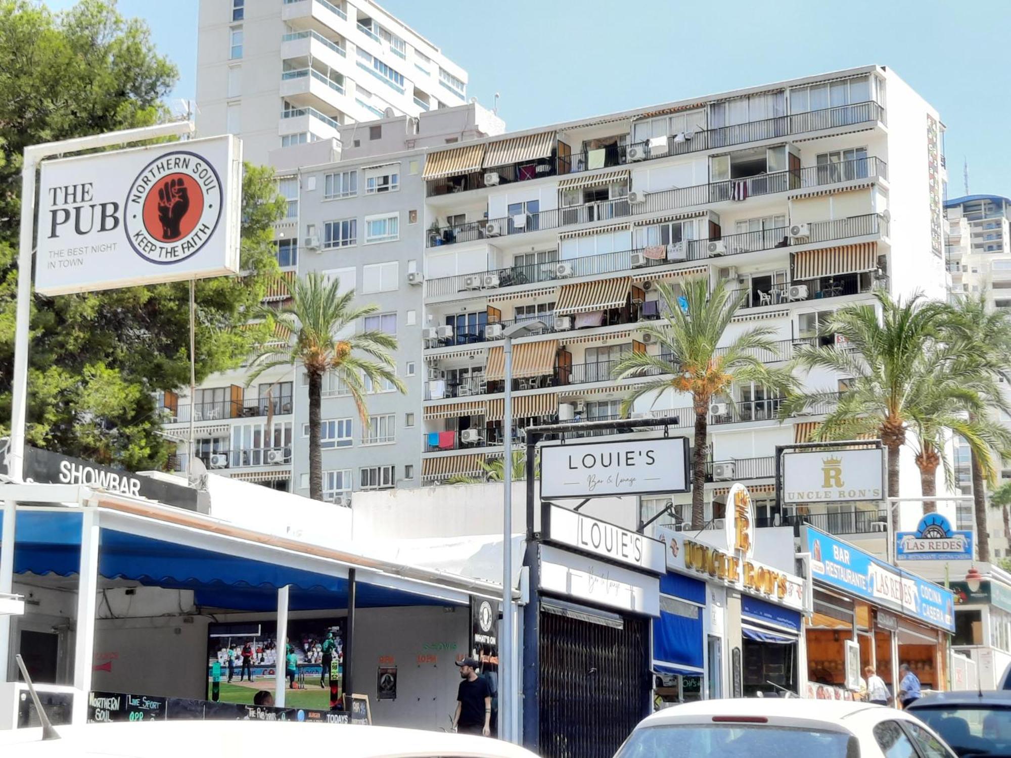 Happy Loix Wifi Aa Garage Pool Apartment Benidorm Ngoại thất bức ảnh